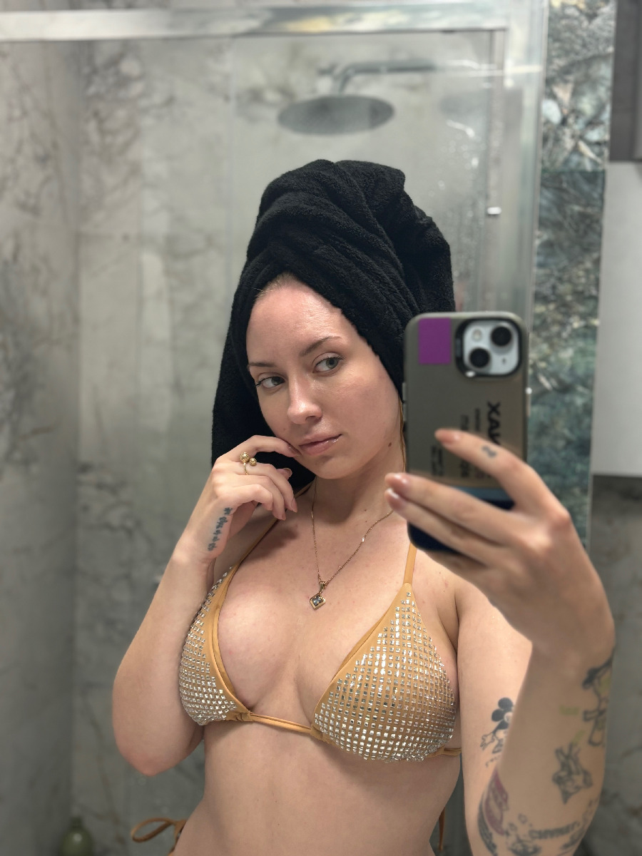 Nude girl KateV in Birmingham