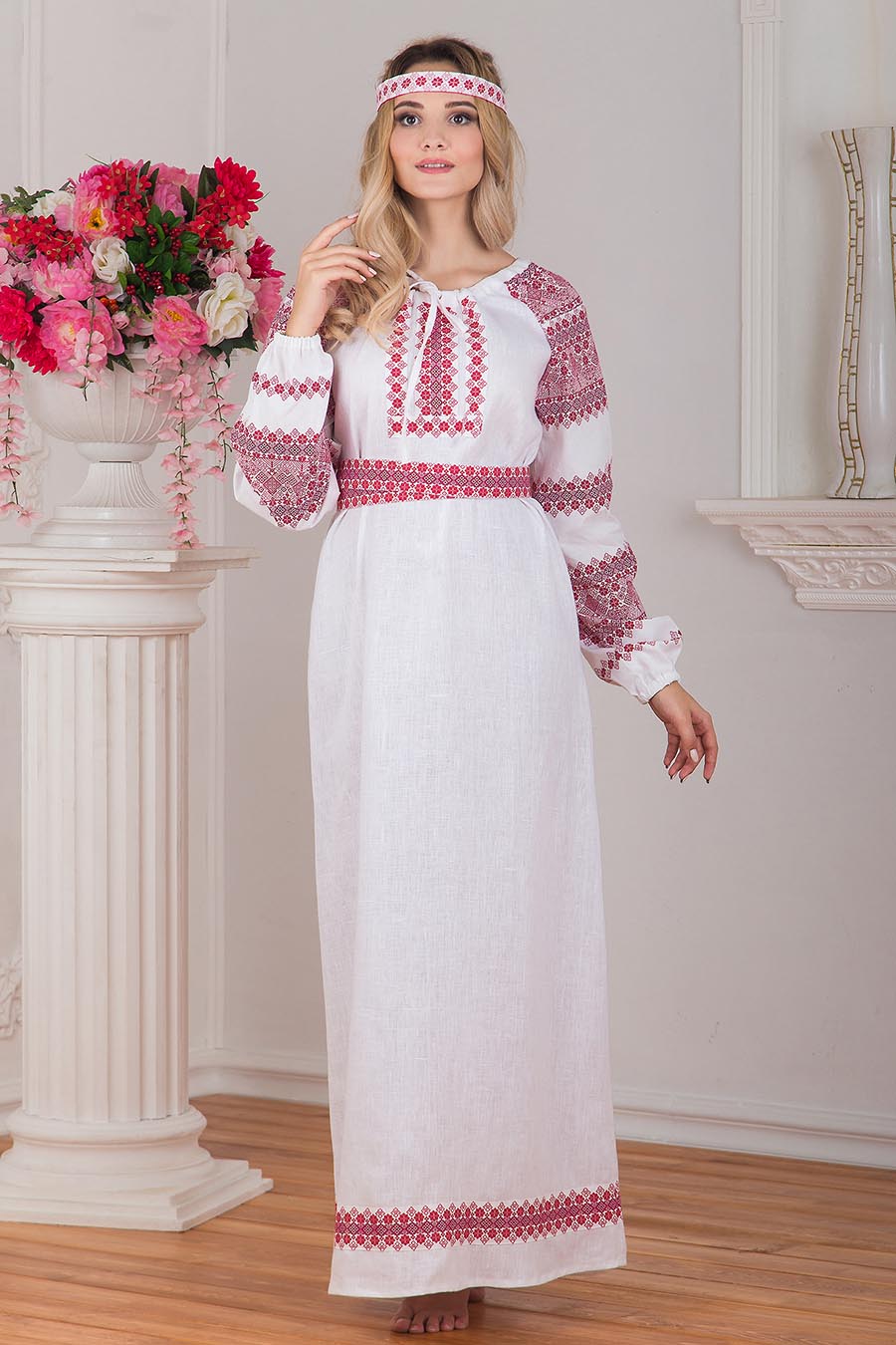 Women in Slavic costumes in Birmingham