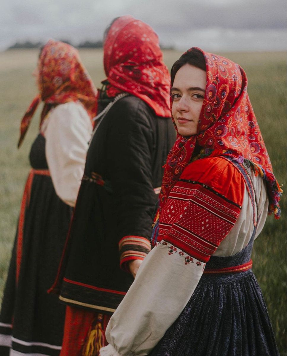 Women in Slavic costumes in Birmingham
