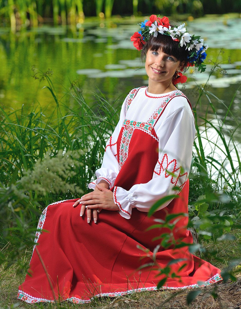 Beautiful girl Girls in Slavic costumes in Birmingham